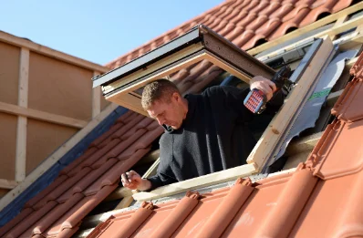Pose de fenêtres de toit Velux à Cailla